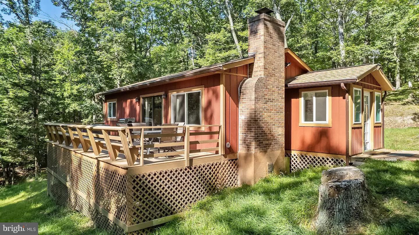 291 Judd Lane photo 5