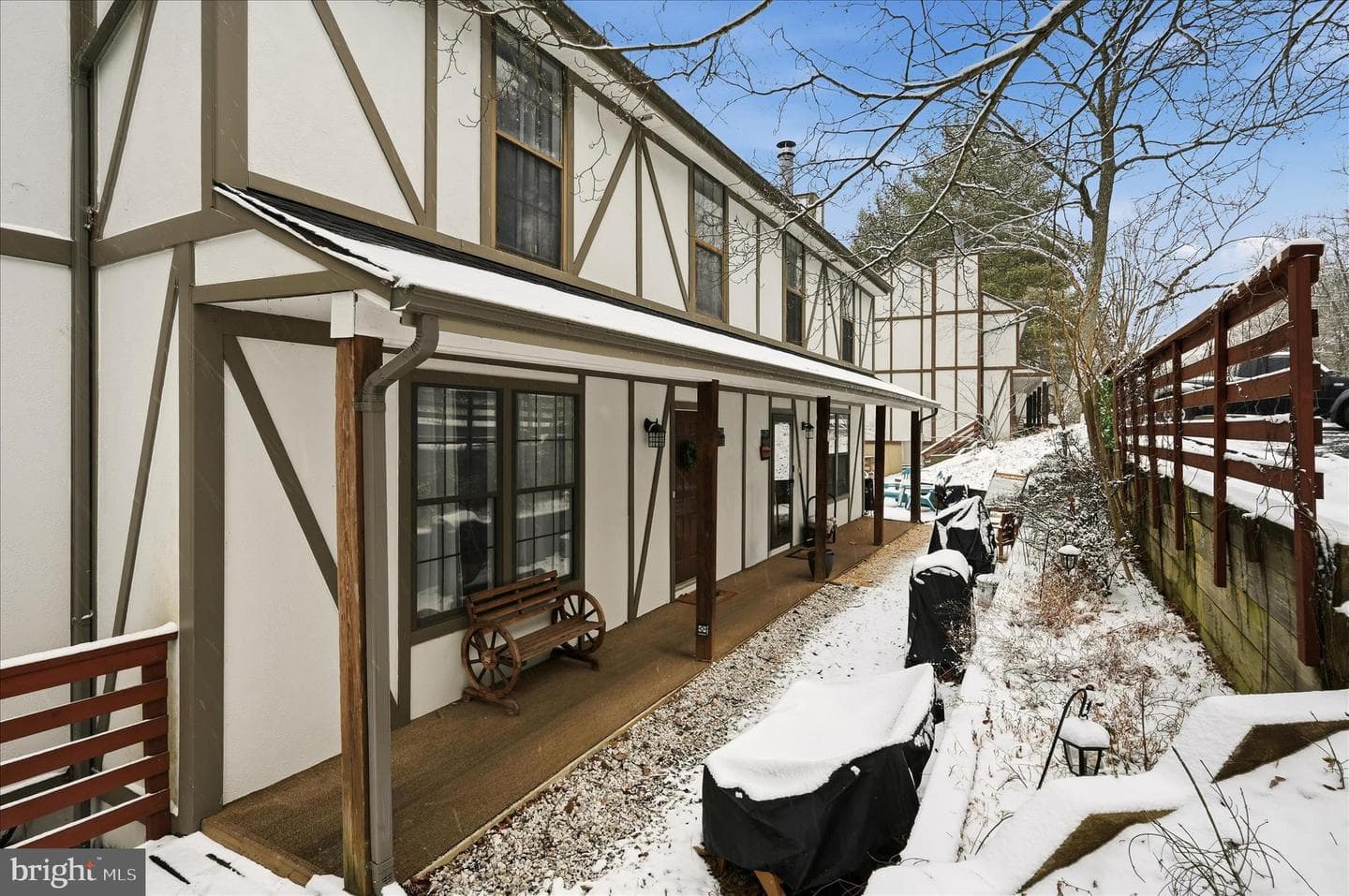 475 King St A #13 A photo 3