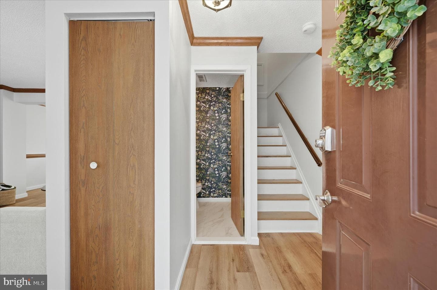 475 King St A #13 A photo 6