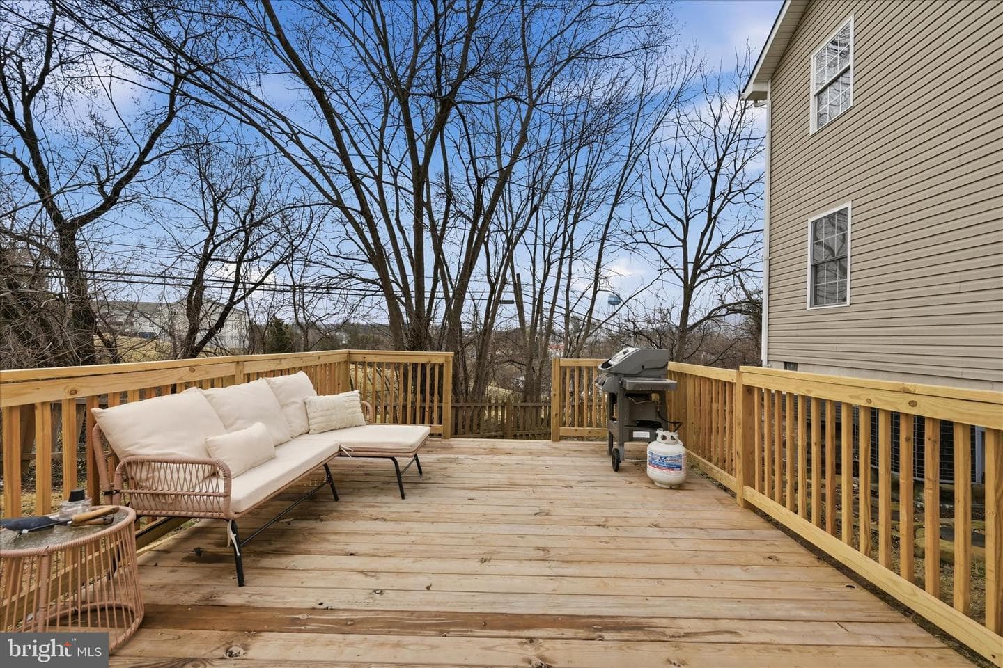 322 Alsberry Street photo 3