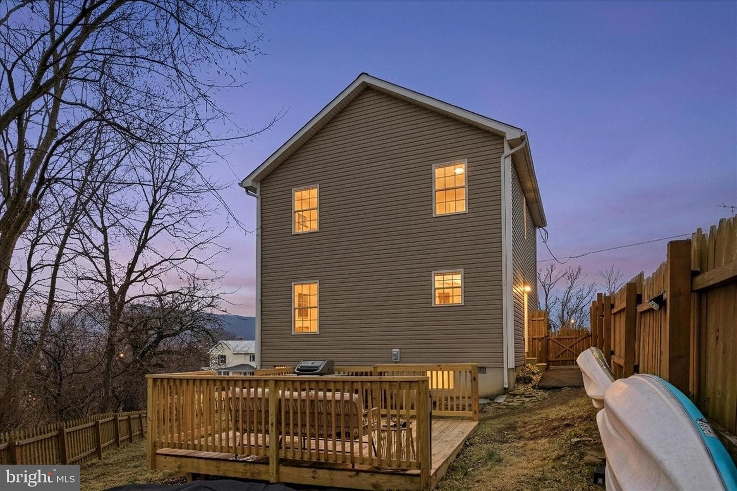 322 Alsberry Street photo 40
