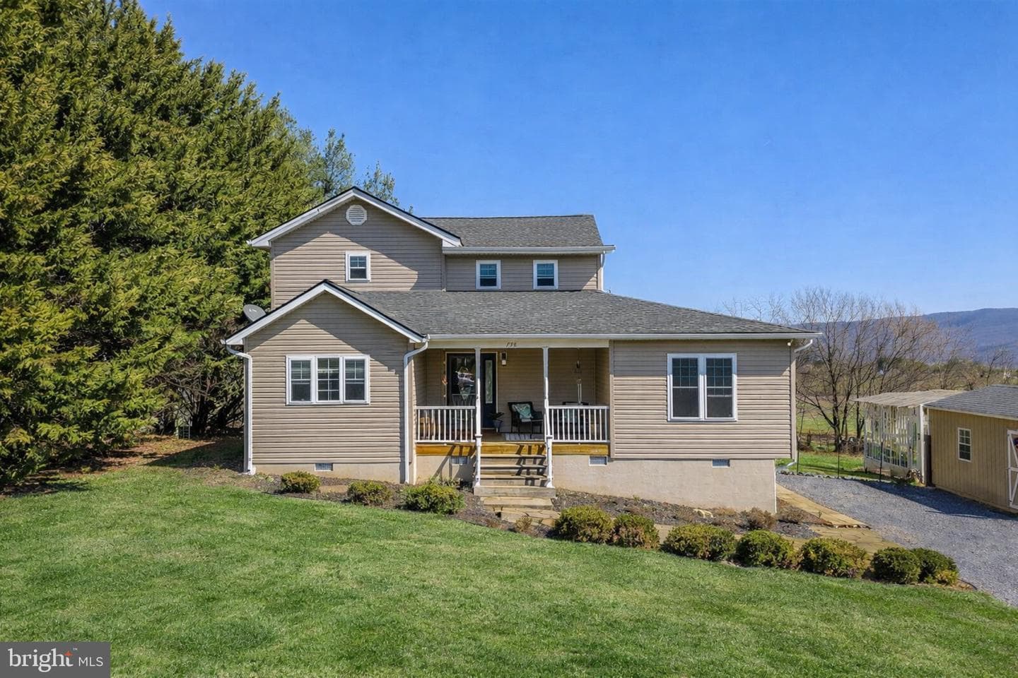 798 Turkey Knob Road photo 1