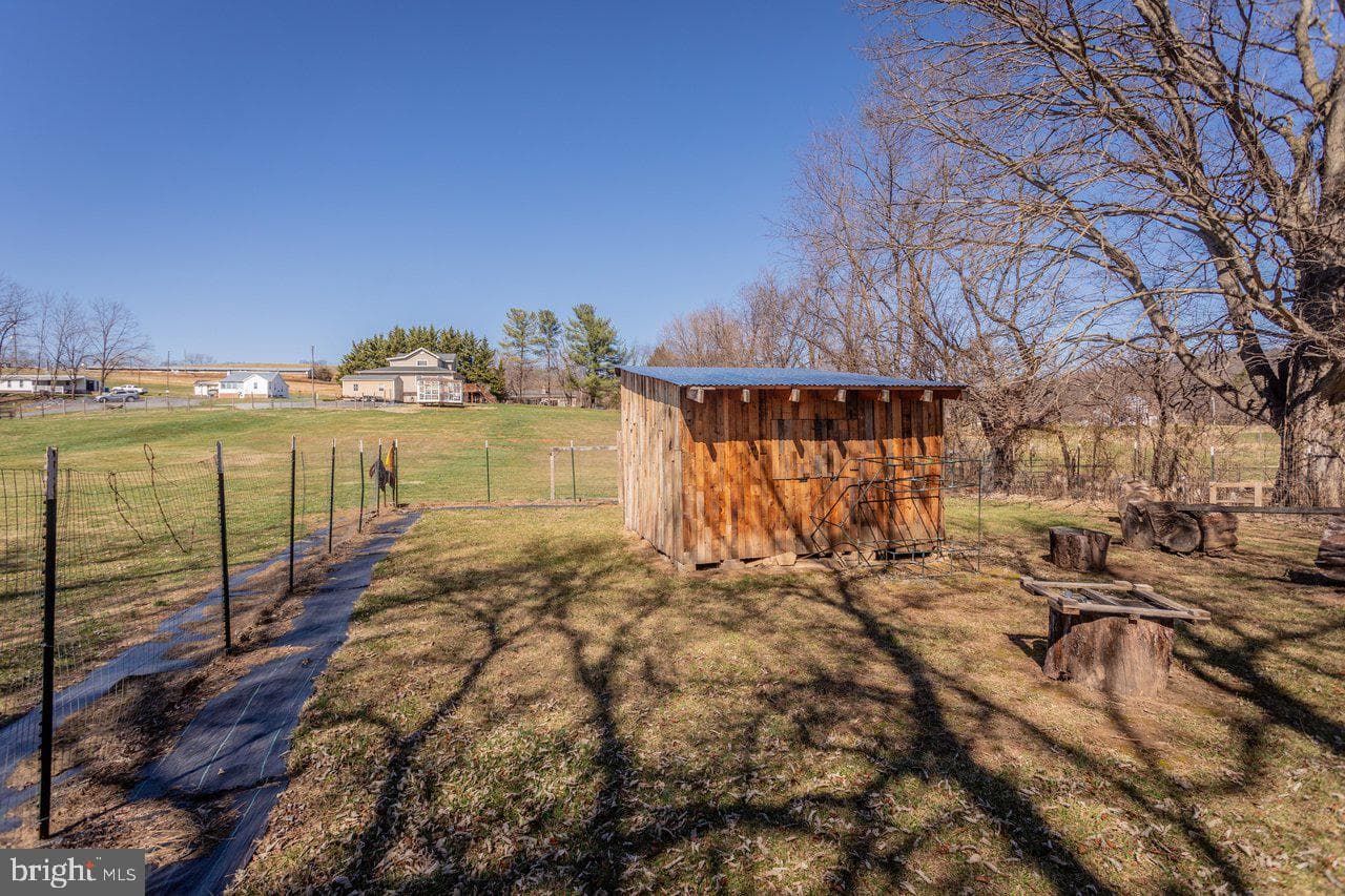 798 Turkey Knob Road photo 71