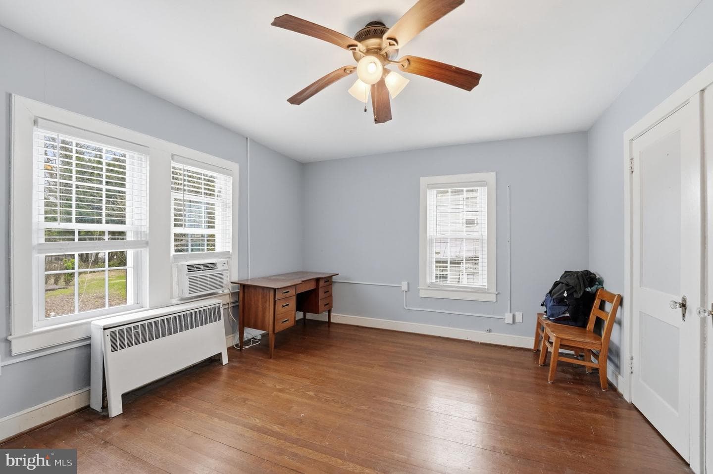 219 N Church Street photo 12