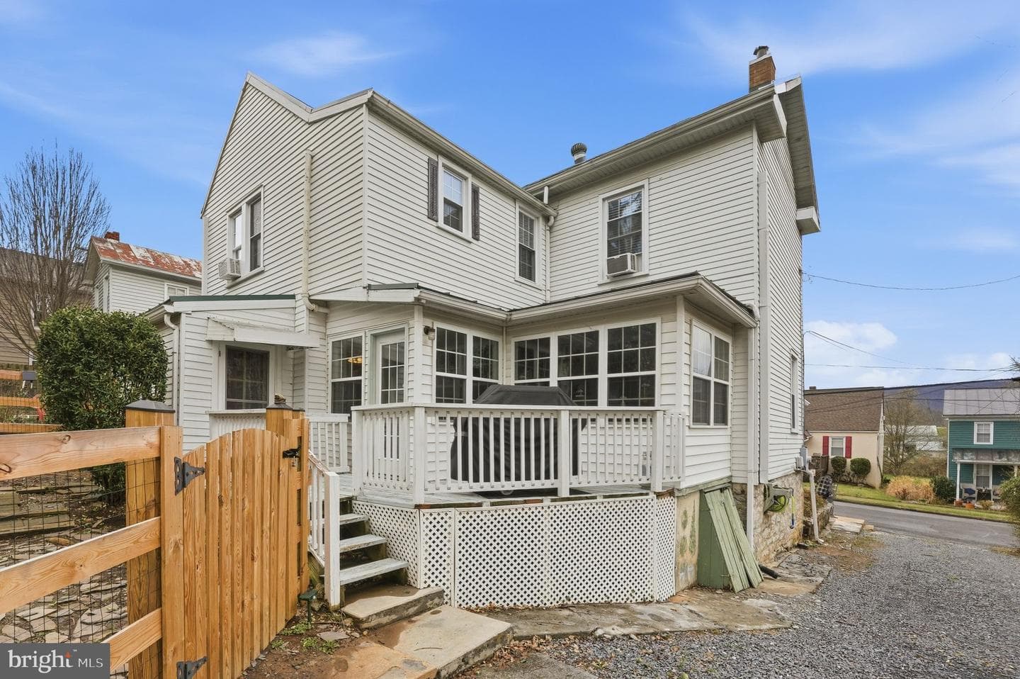 219 N Church Street photo 18