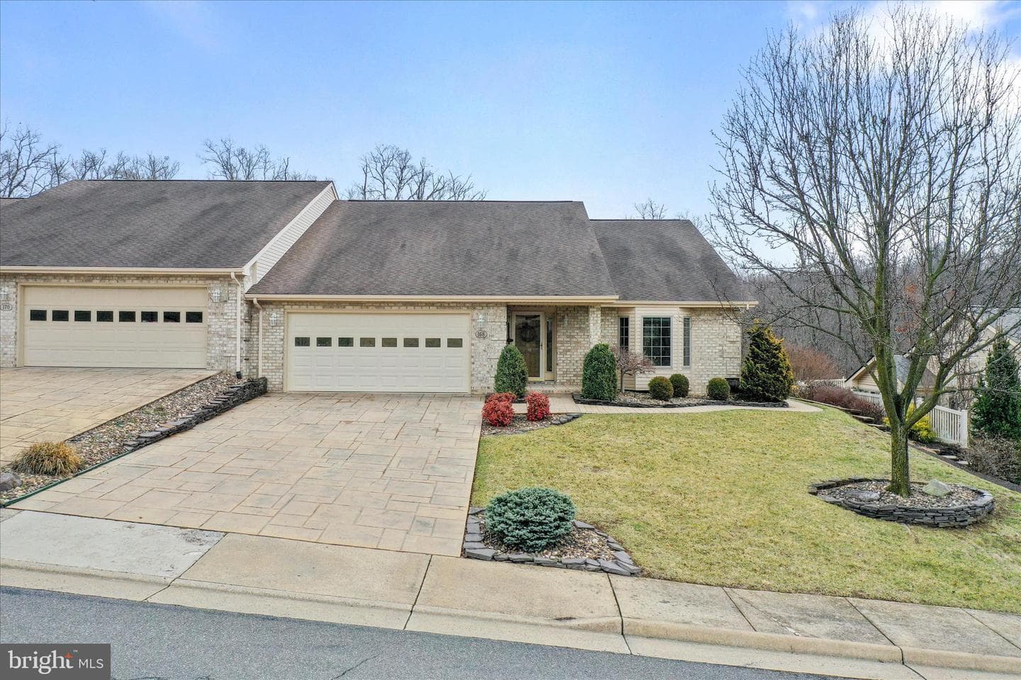 168 Stony Pointe Way photo 4