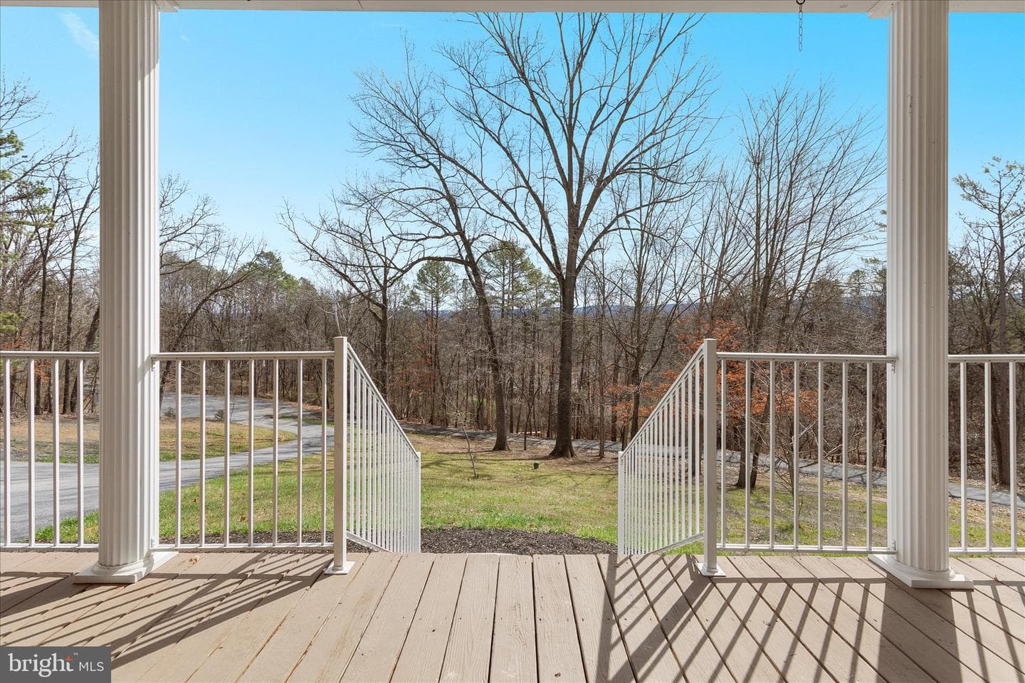 203 Oak Hill Drive photo 2