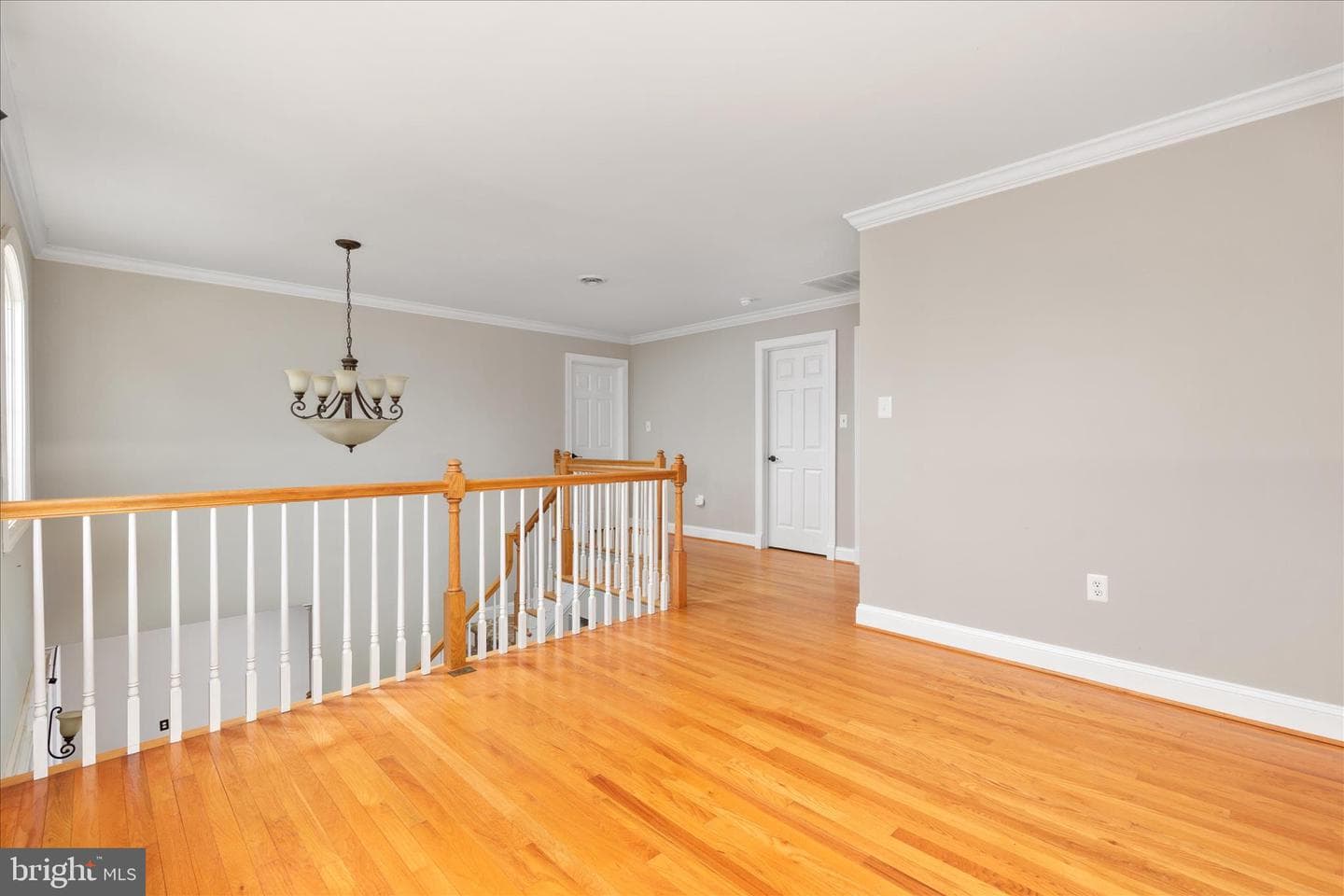 203 Oak Hill Drive photo 27