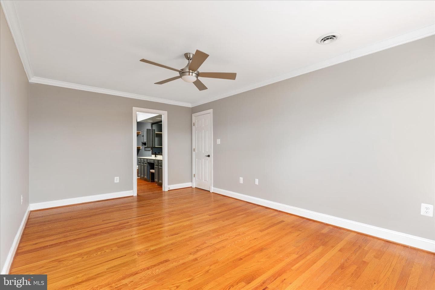 203 Oak Hill Drive photo 36