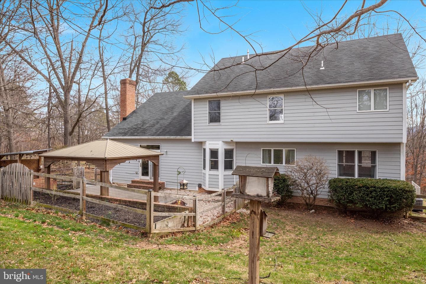 203 Oak Hill Drive photo 44