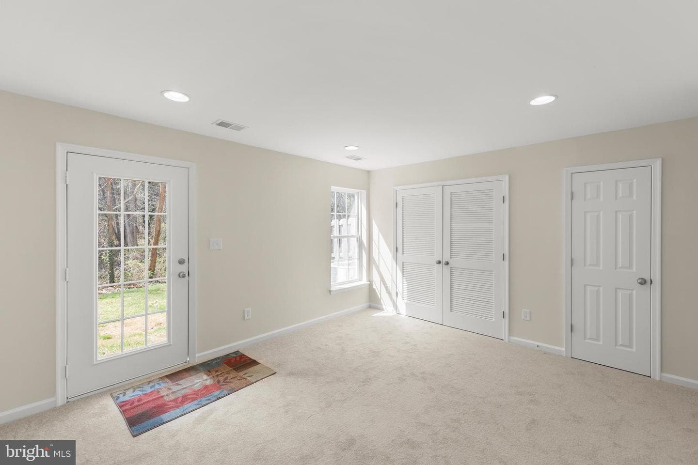 1010 Pendleton Lane photo 8