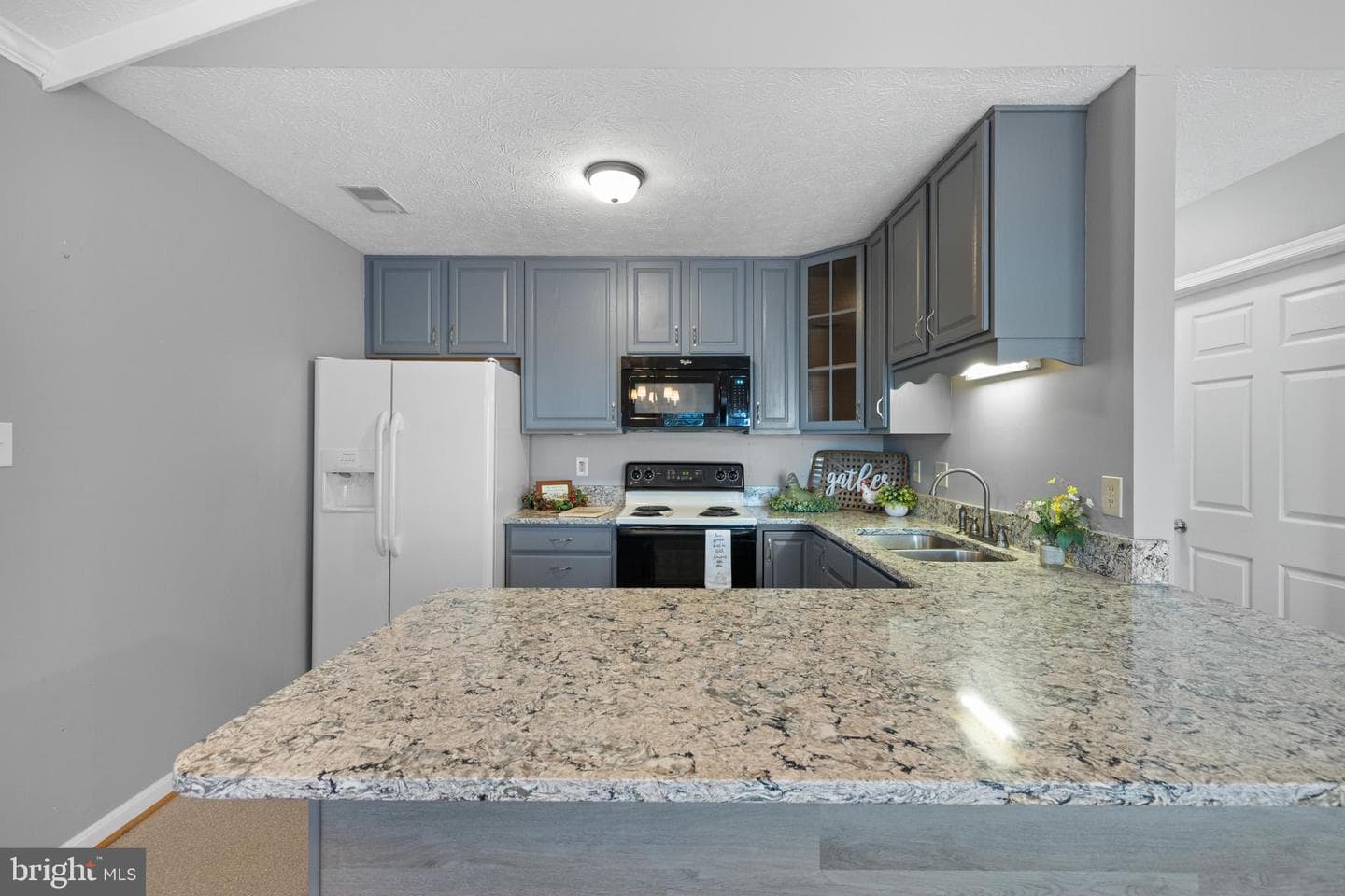 41 Deaken Circle #b-6 photo 21