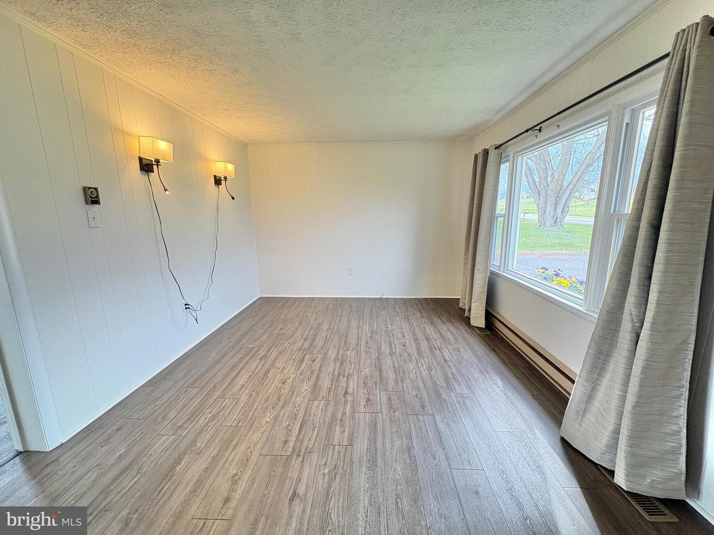 1604 S Ox Road photo 8