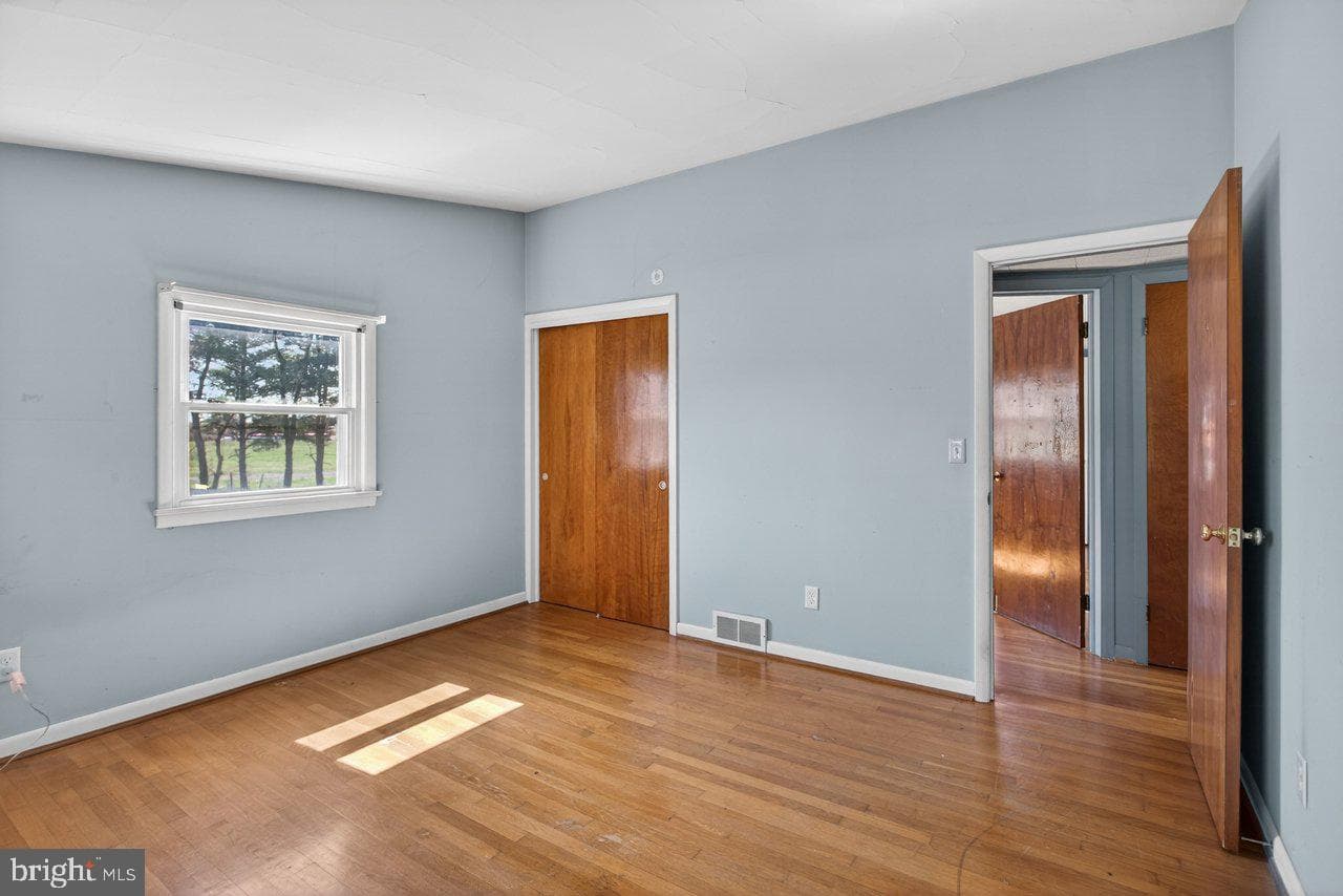 5233 Boxwood Drive photo 25