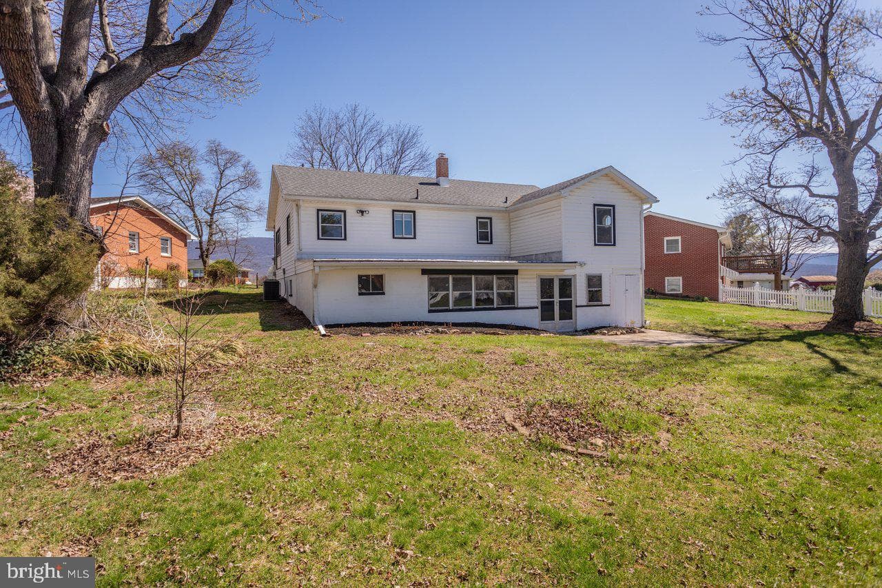 5233 Boxwood Drive photo 39