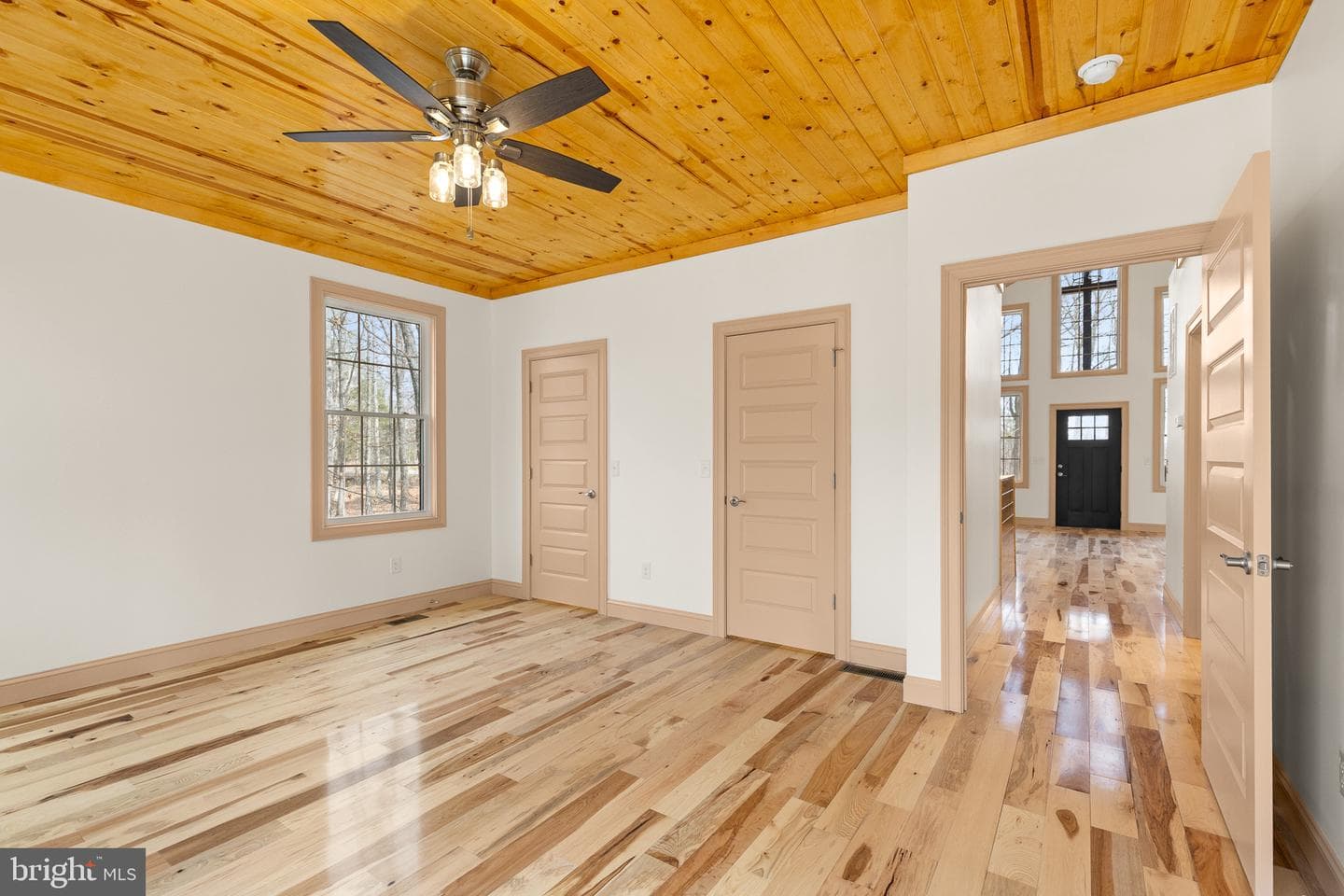 8399 Supinlick Ridge photo 14