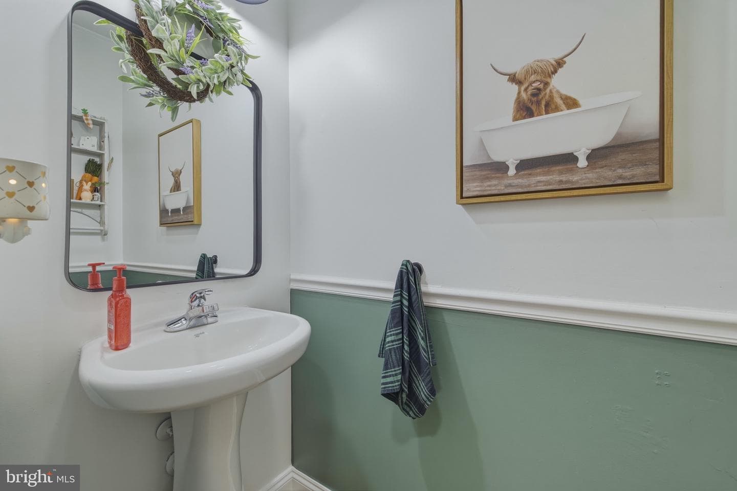 257 Hunter Road photo 28