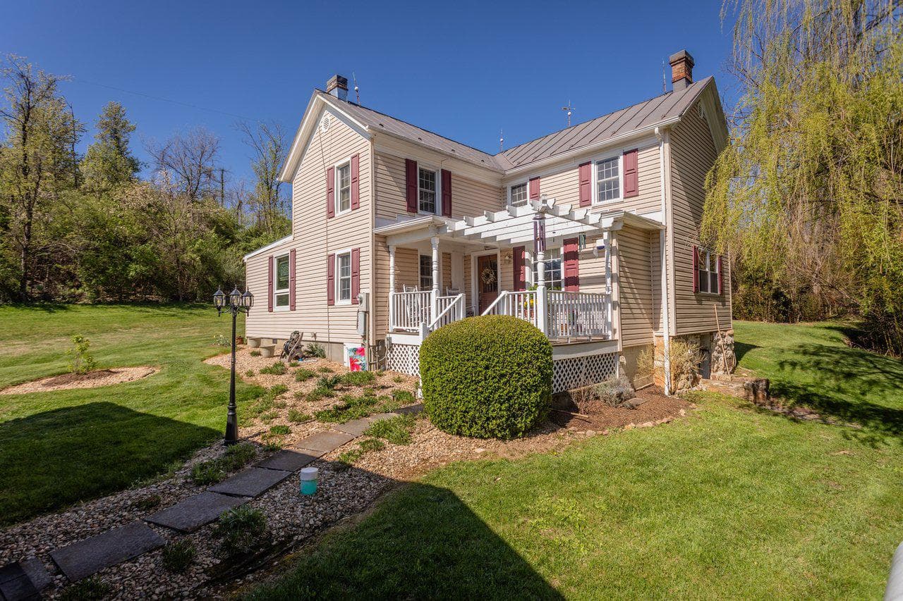 143 Scheffer Gap Road, Maurertown