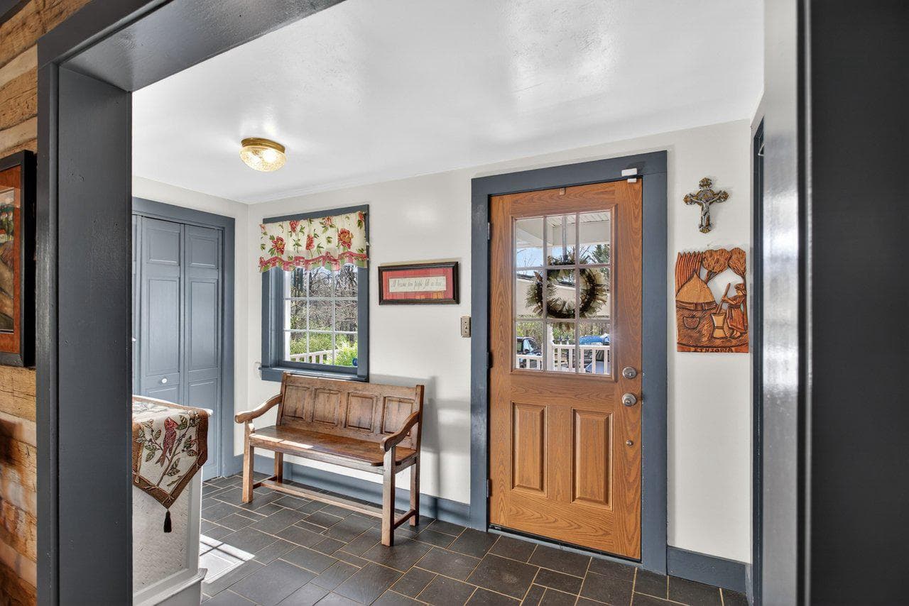 143 Scheffer Gap Road, Maurertown