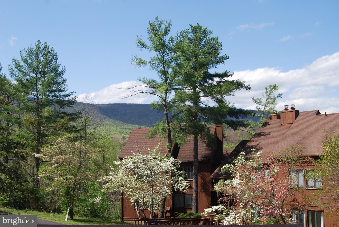 141 The Hill #25a, Basye
