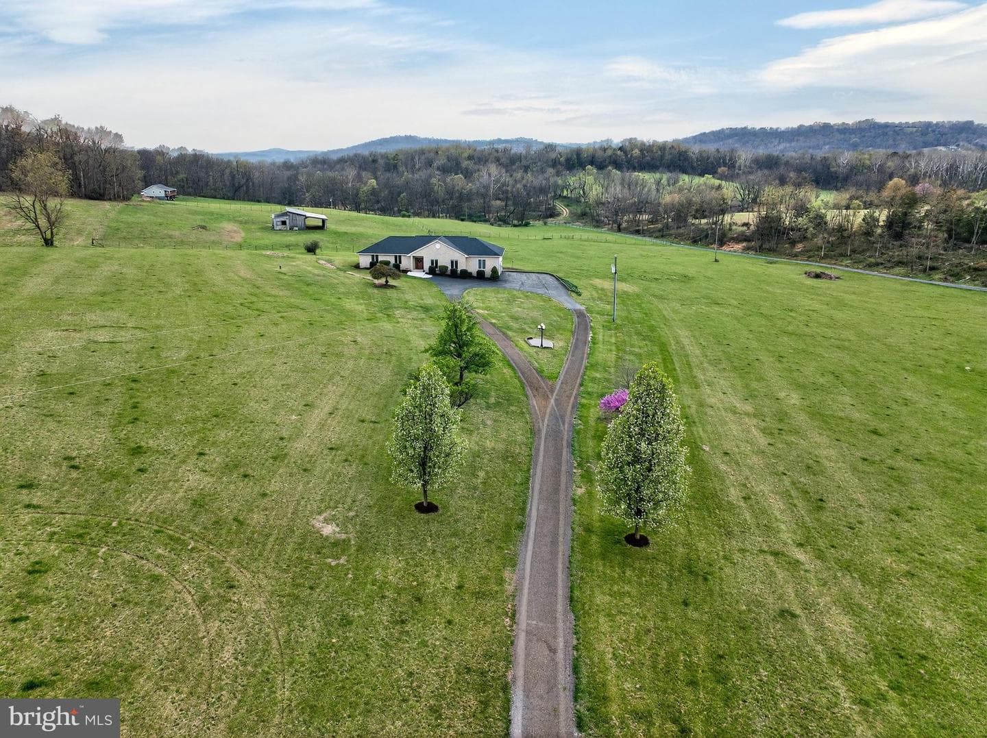 363 Davis Lane photo 19