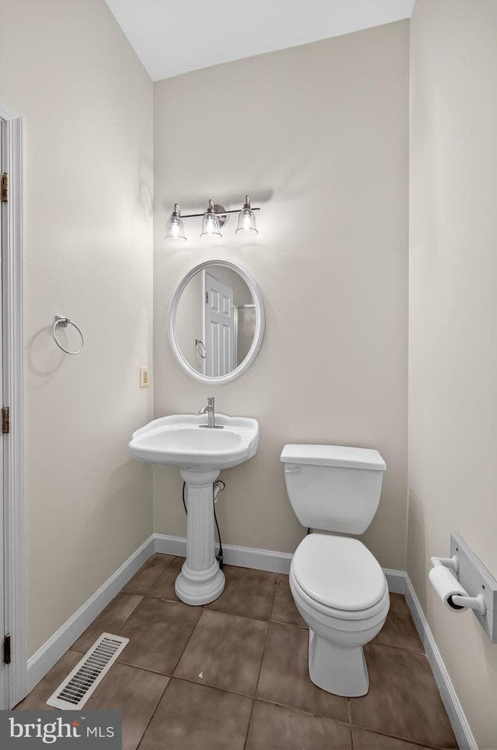 363 Davis Lane photo 39