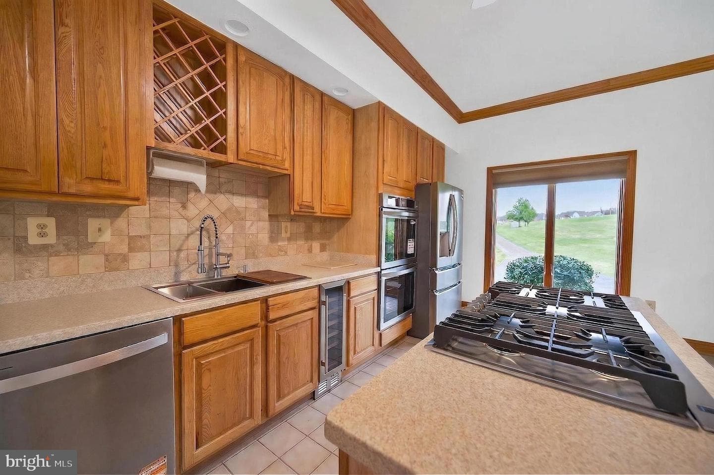363 Davis Lane photo 5