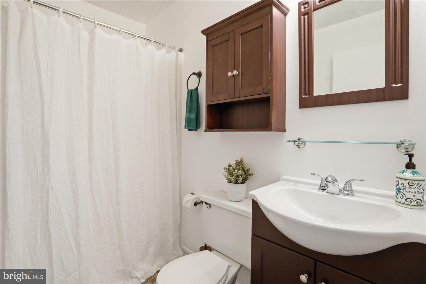 906 Hilltop Drive photo 15
