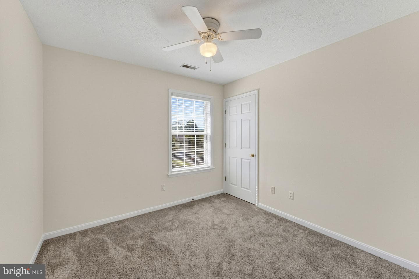 245 Baer Oak Drive photo 27
