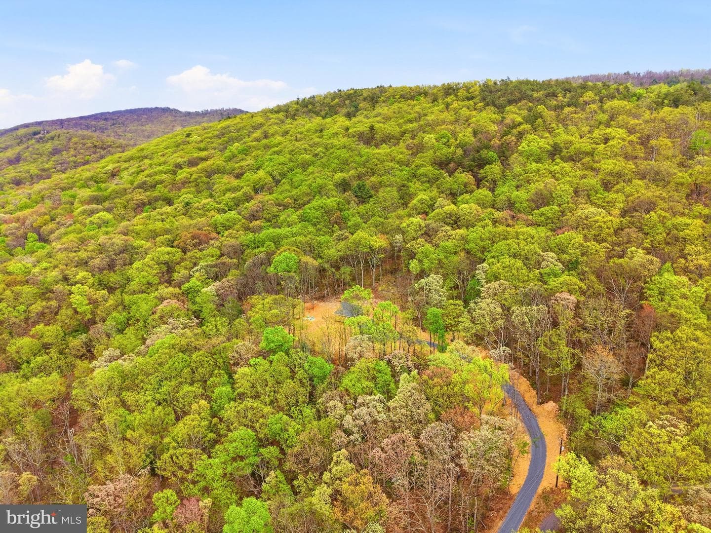 859 Mountain Slope Lane photo 12