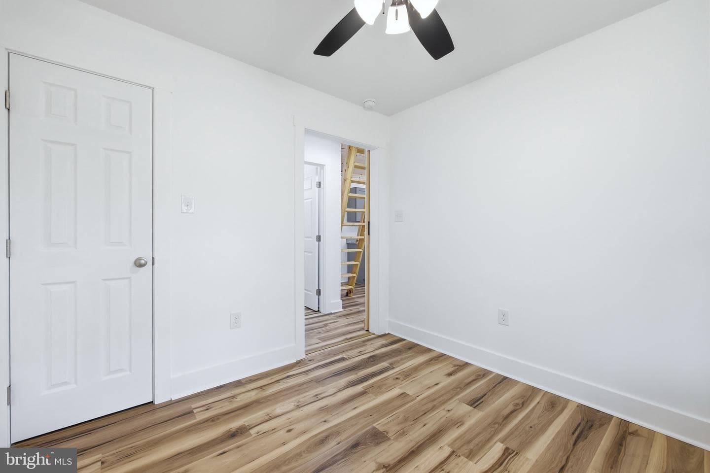 859 Mountain Slope Lane photo 28