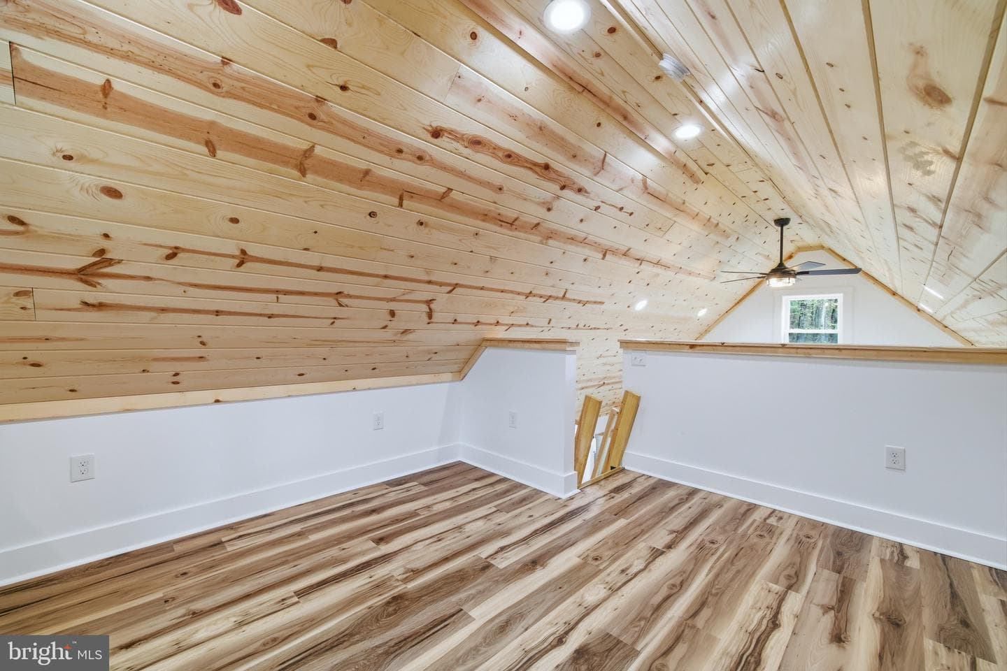 859 Mountain Slope Lane photo 31