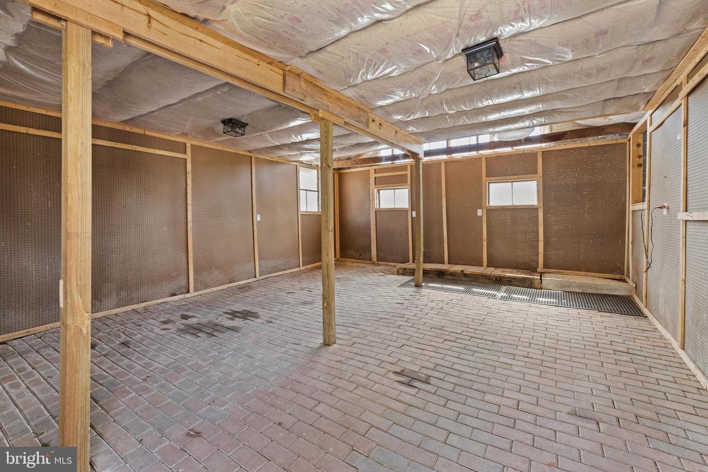 989 Swover Creek Road photo 115