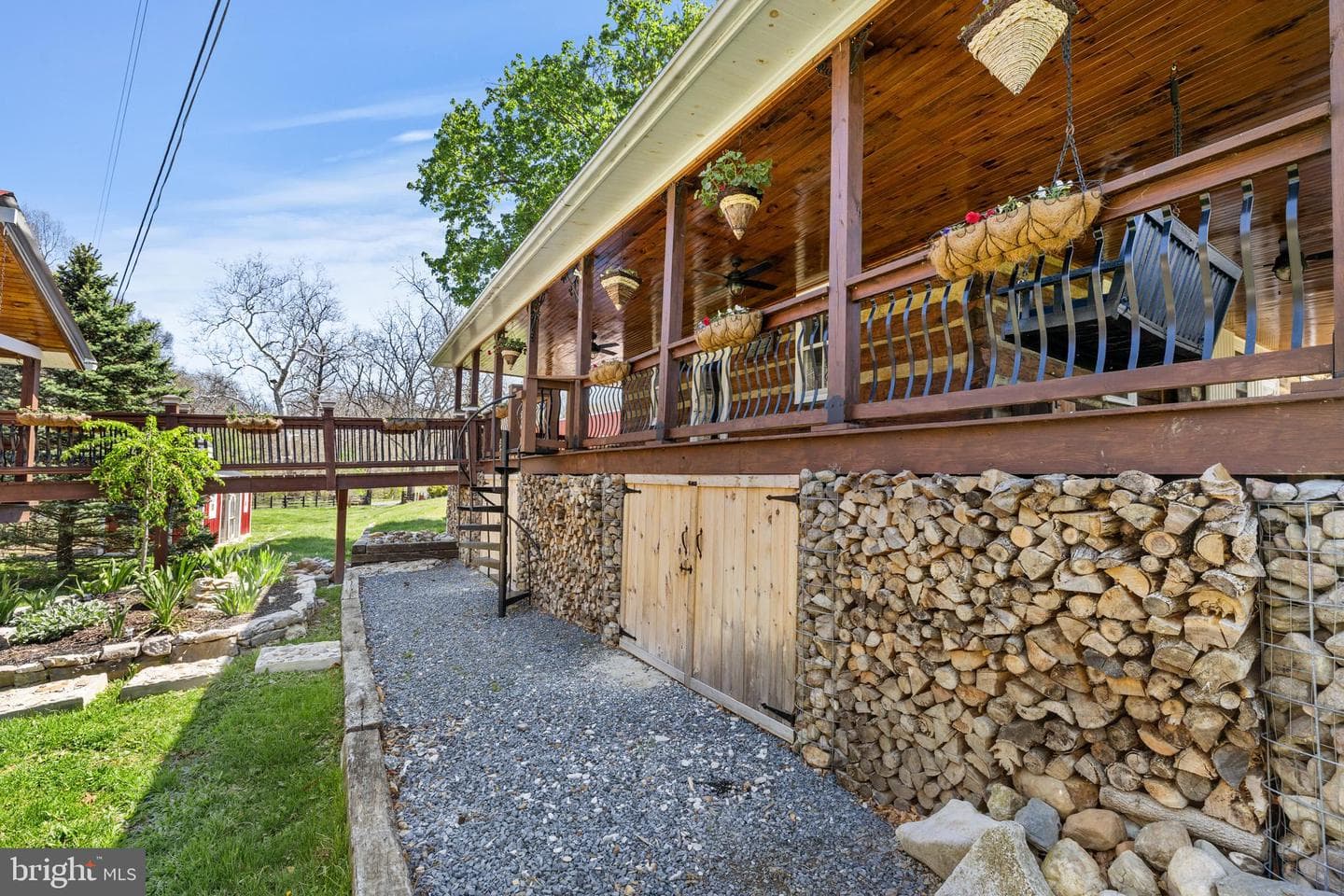 989 Swover Creek Road photo 123