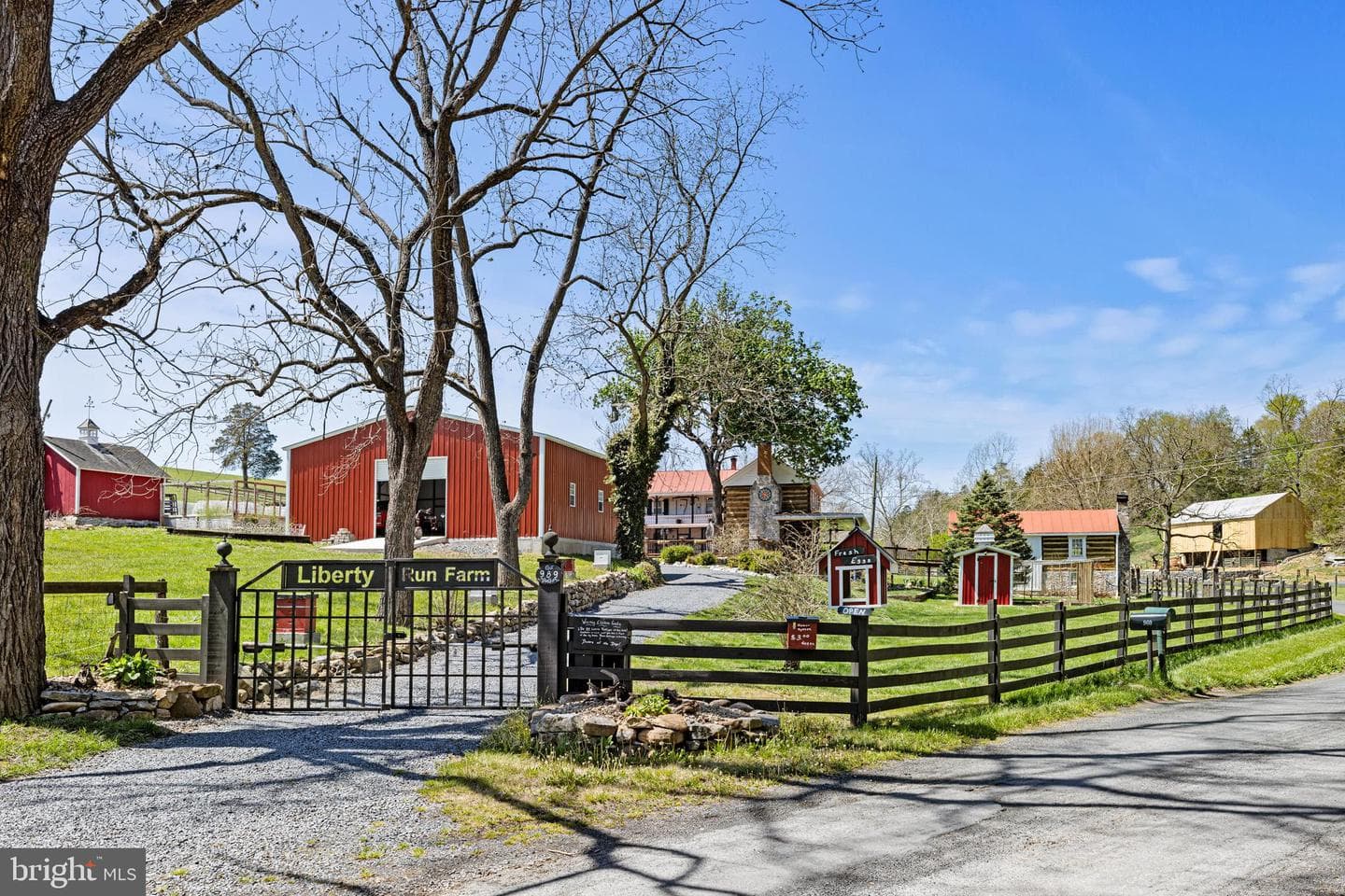 989 Swover Creek Road photo 125