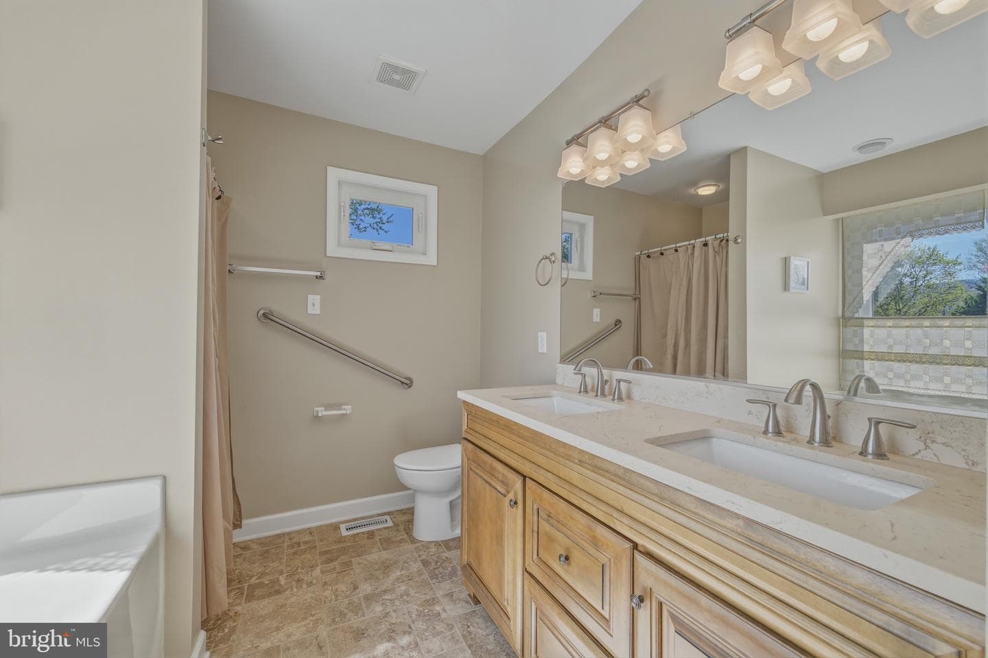 515 Hollingsworth Road photo 26