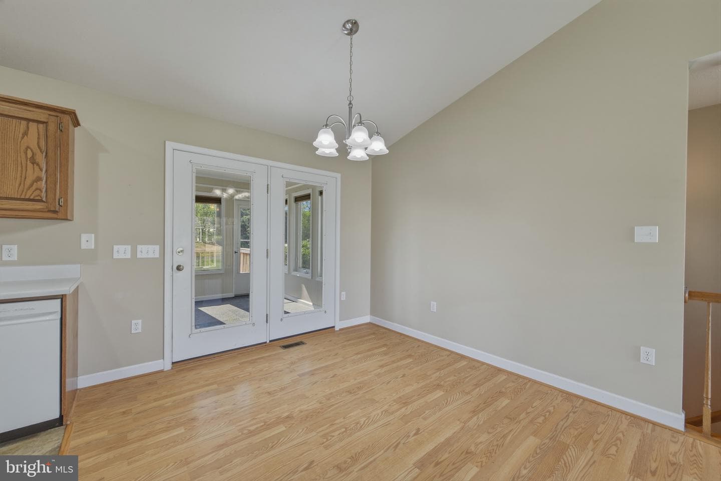 515 Hollingsworth Road photo 9