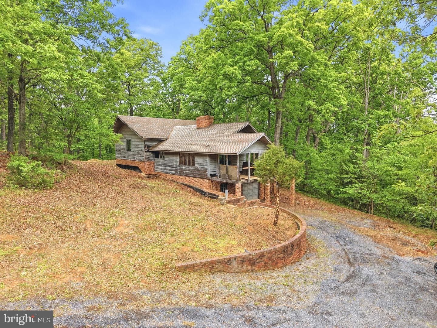 549 Mountain Laurel Drive photo 1