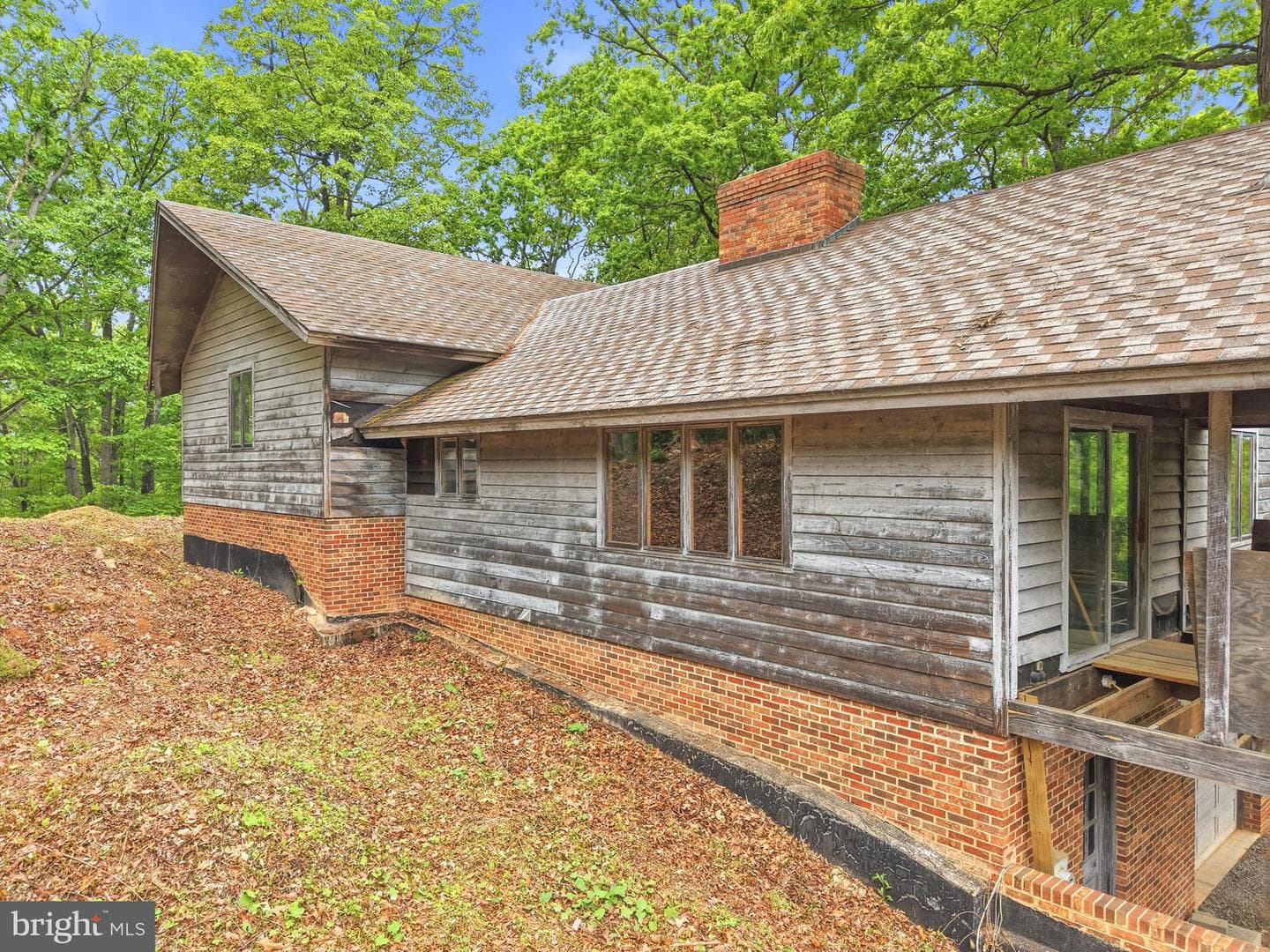 549 Mountain Laurel Drive photo 5