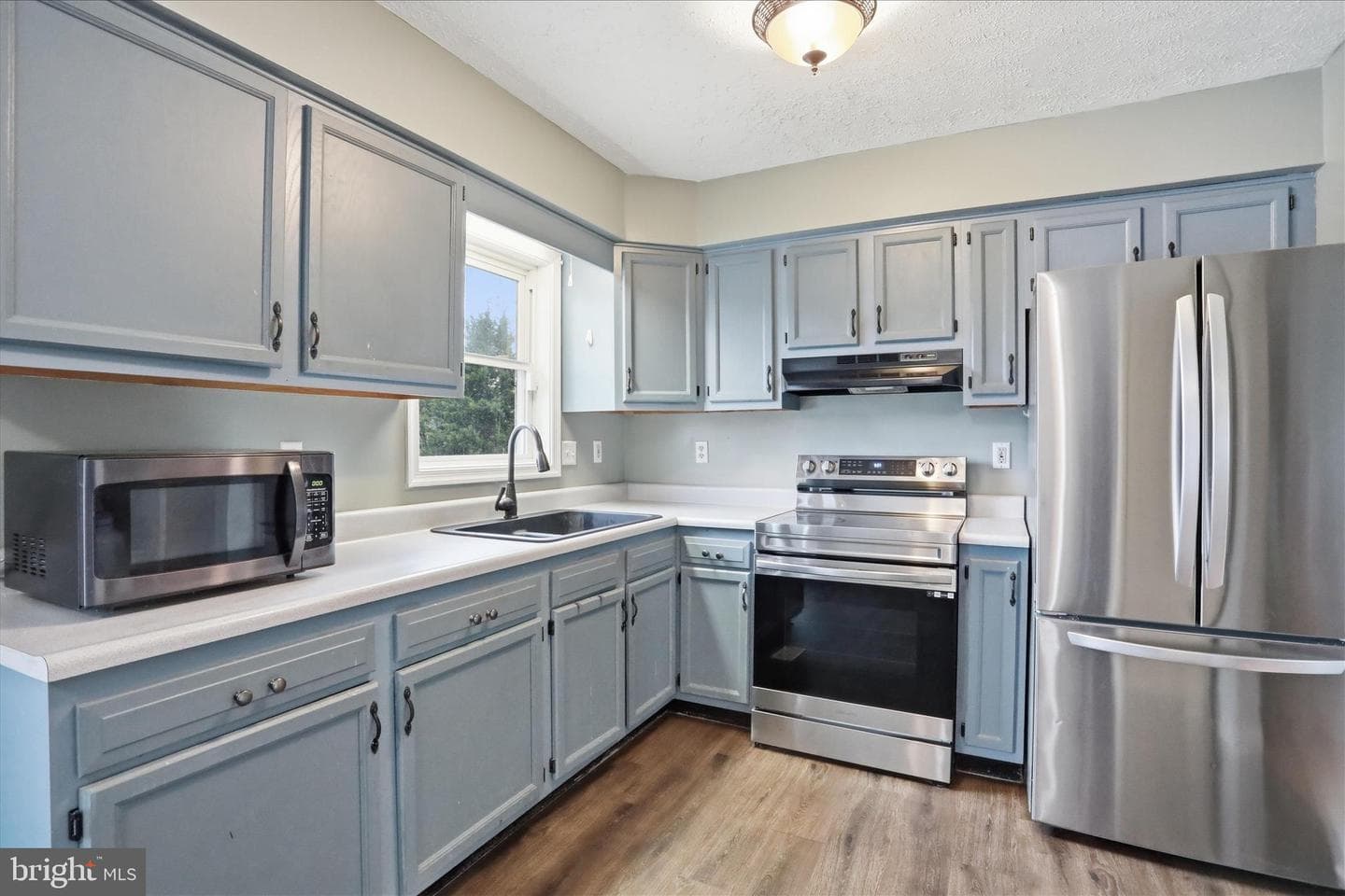 126 Greenleaf Road photo 12