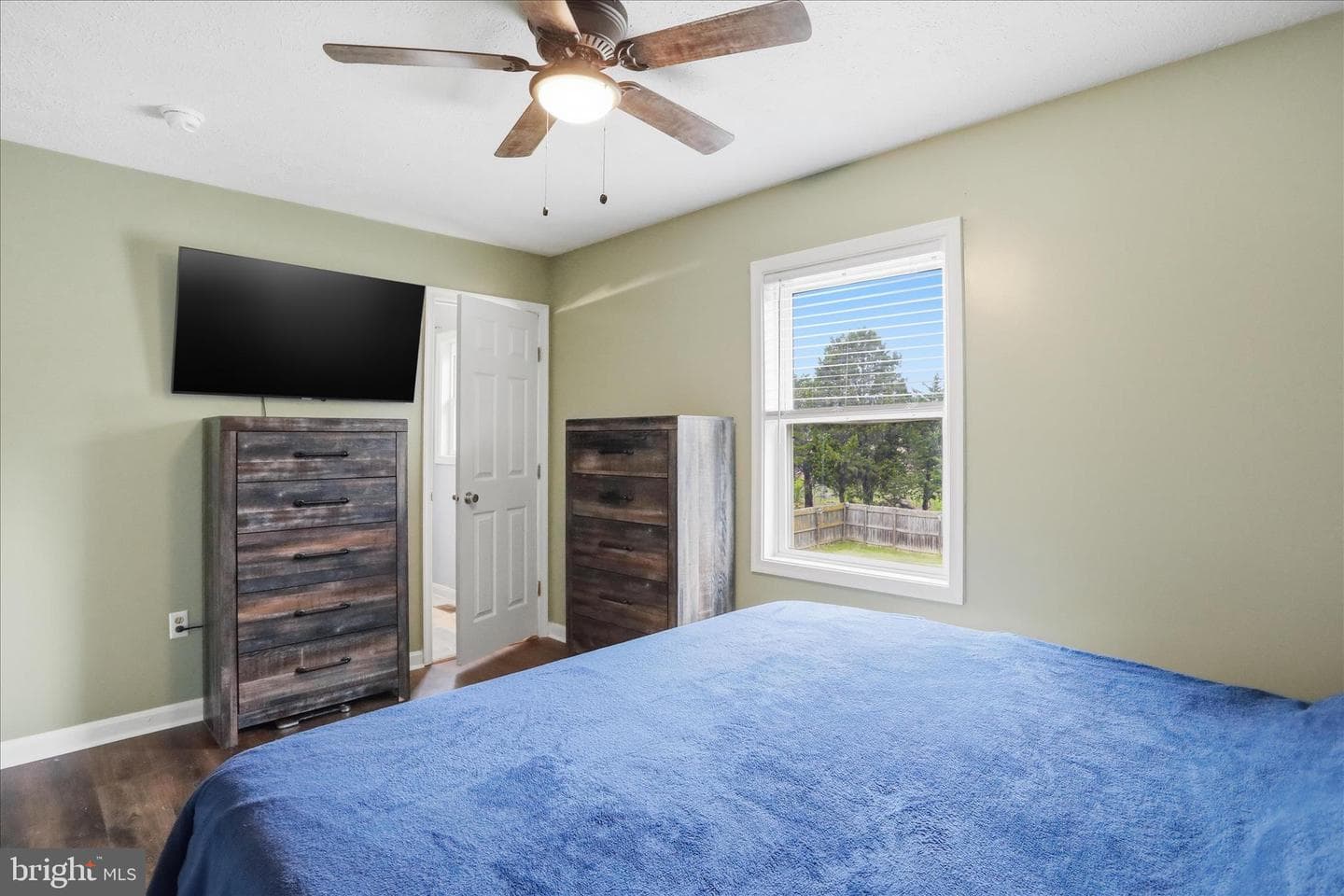 126 Greenleaf Road photo 18