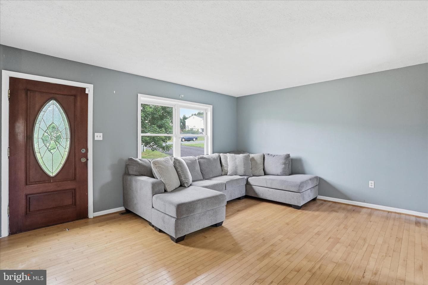 126 Greenleaf Road photo 8