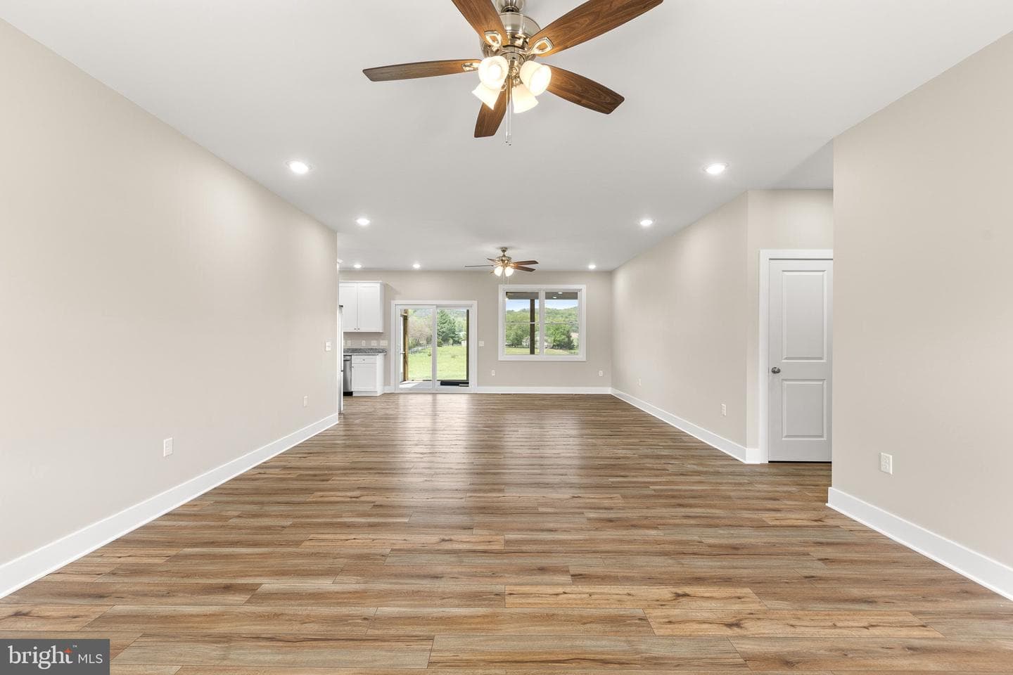 1611 Pleasant View photo 12
