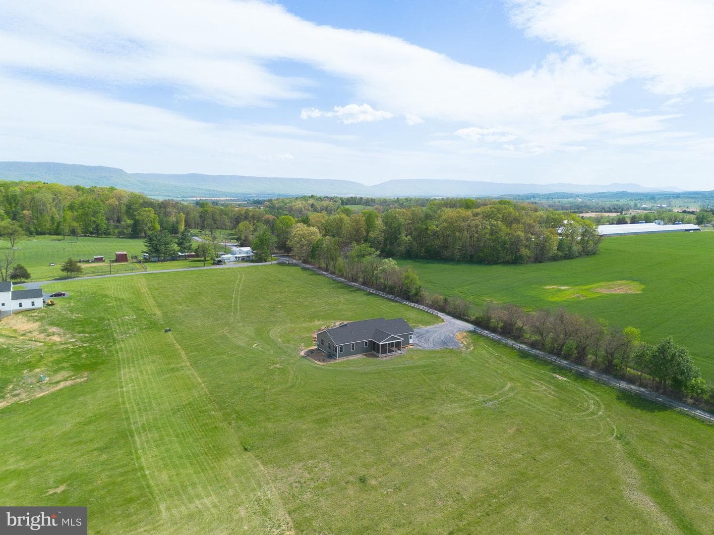 1611 Pleasant View photo 7