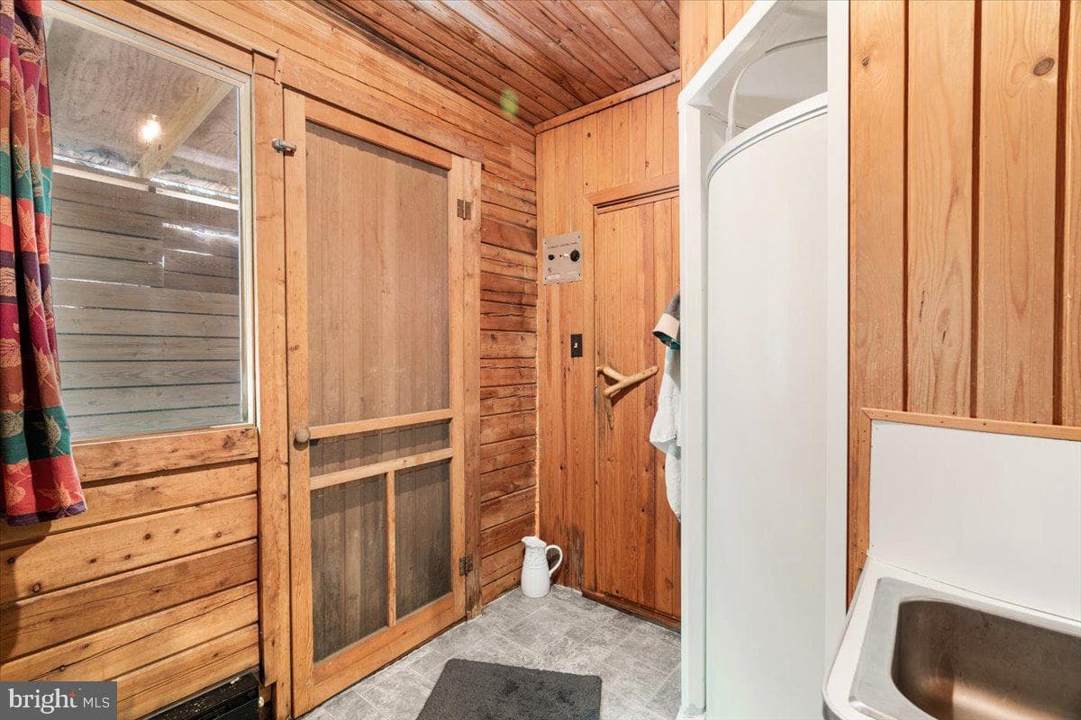 513 Straton photo 20