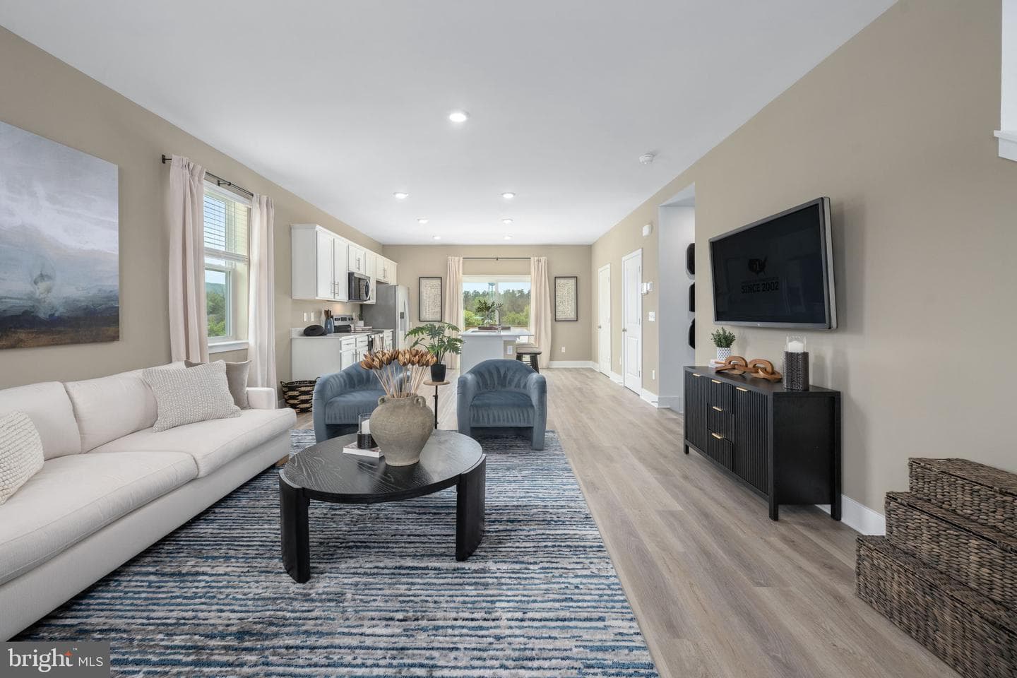 480 Sophie Street photo 11