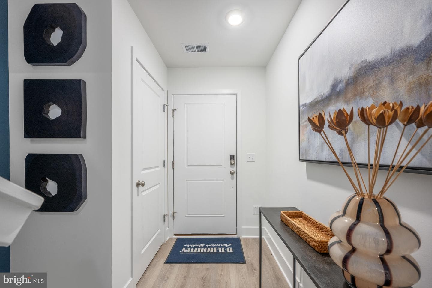 480 Sophie Street photo 25