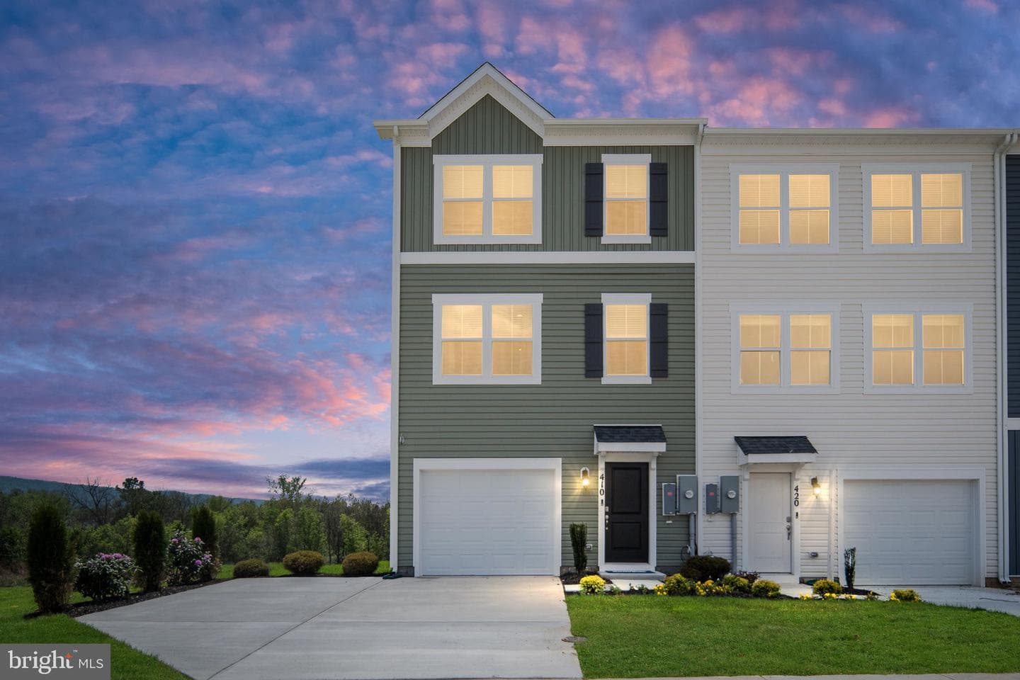 480 Sophie Street photo 48