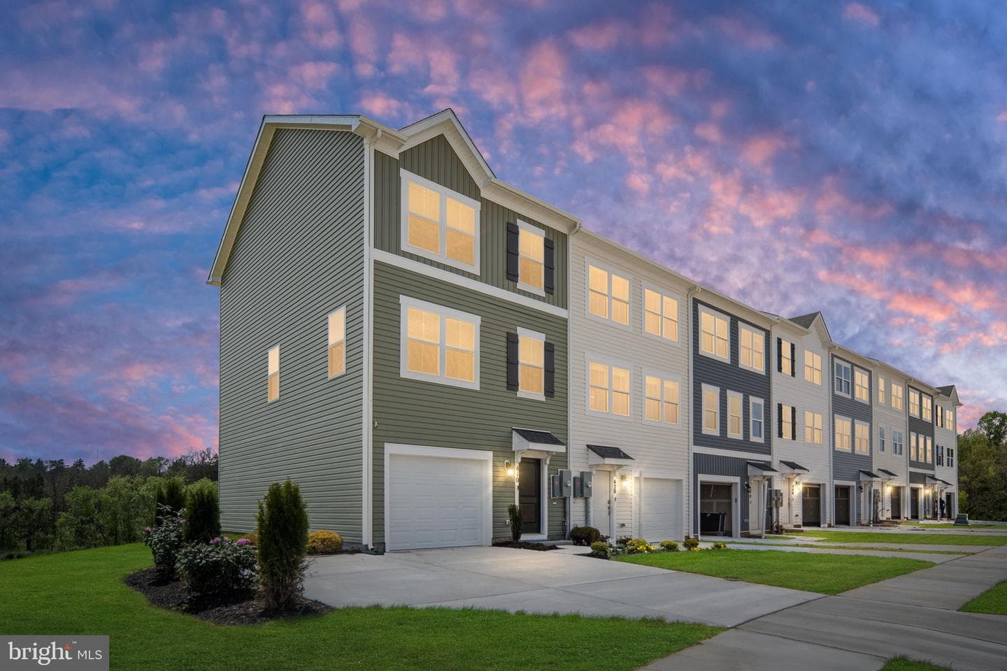 480 Sophie Street photo 49