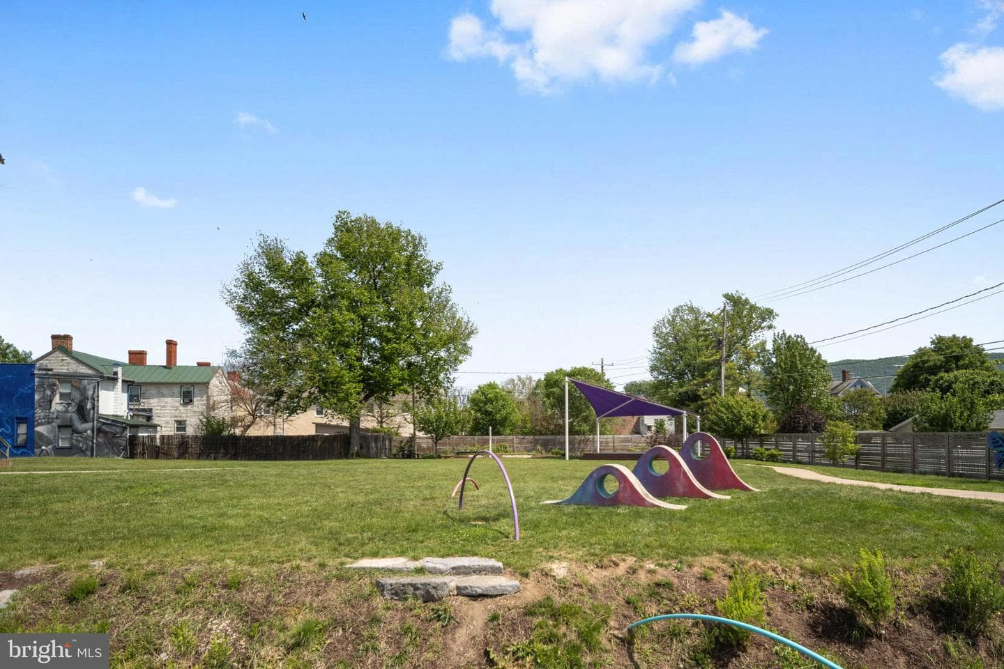 480 Sophie Street photo 62